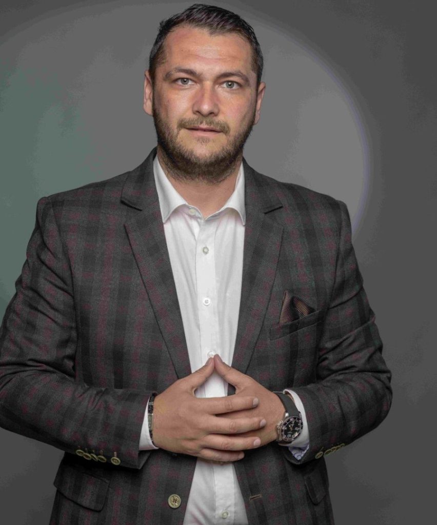 Bogdan Steriopol: Leadership în campaniile electorale